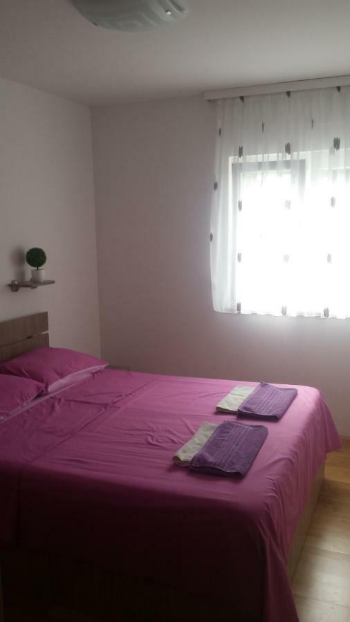 Musa Apartment กราดัซ ภายนอก รูปภาพ